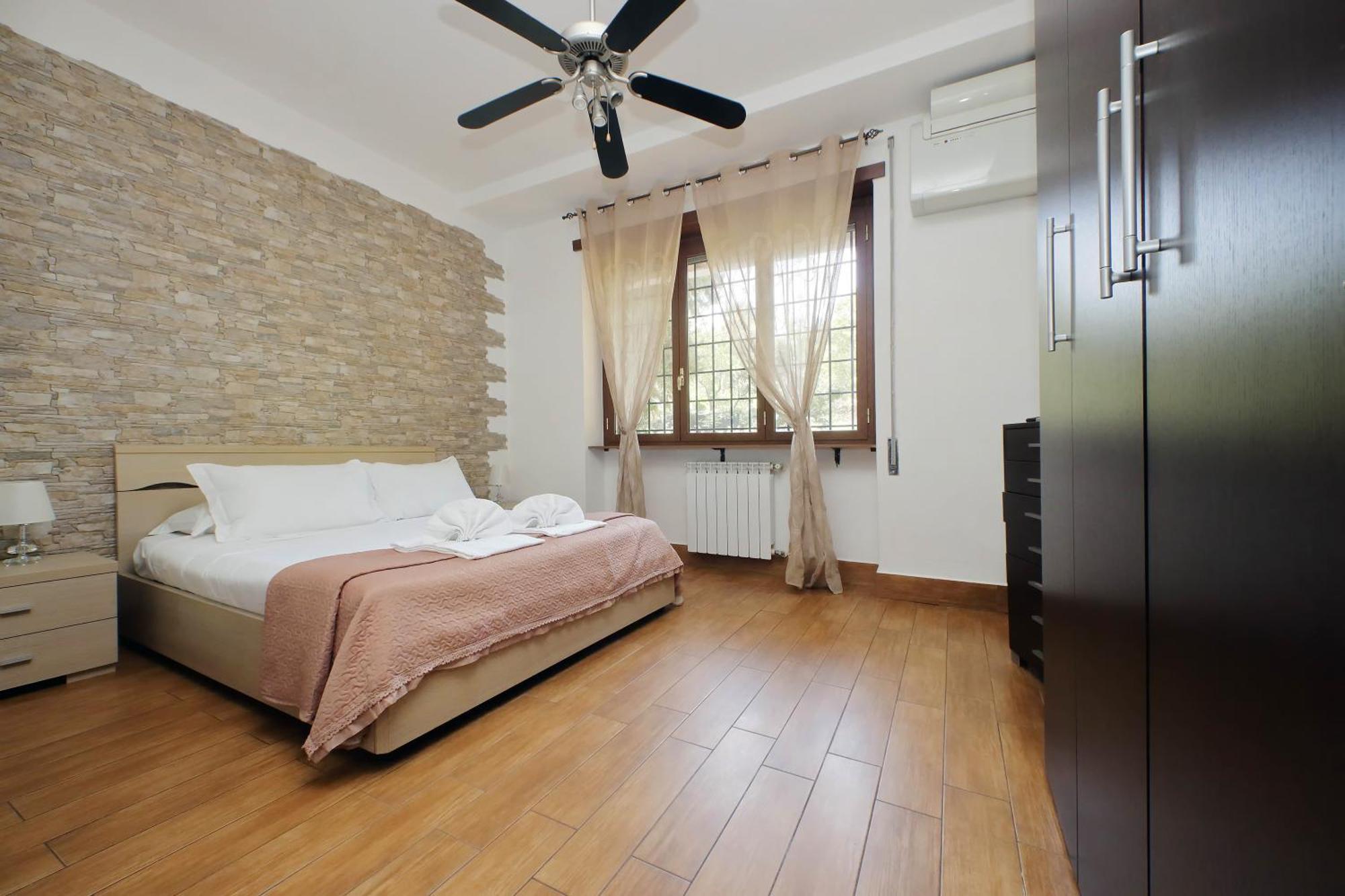 Vatican Flat Cozy With Private Court โรม ภายนอก รูปภาพ