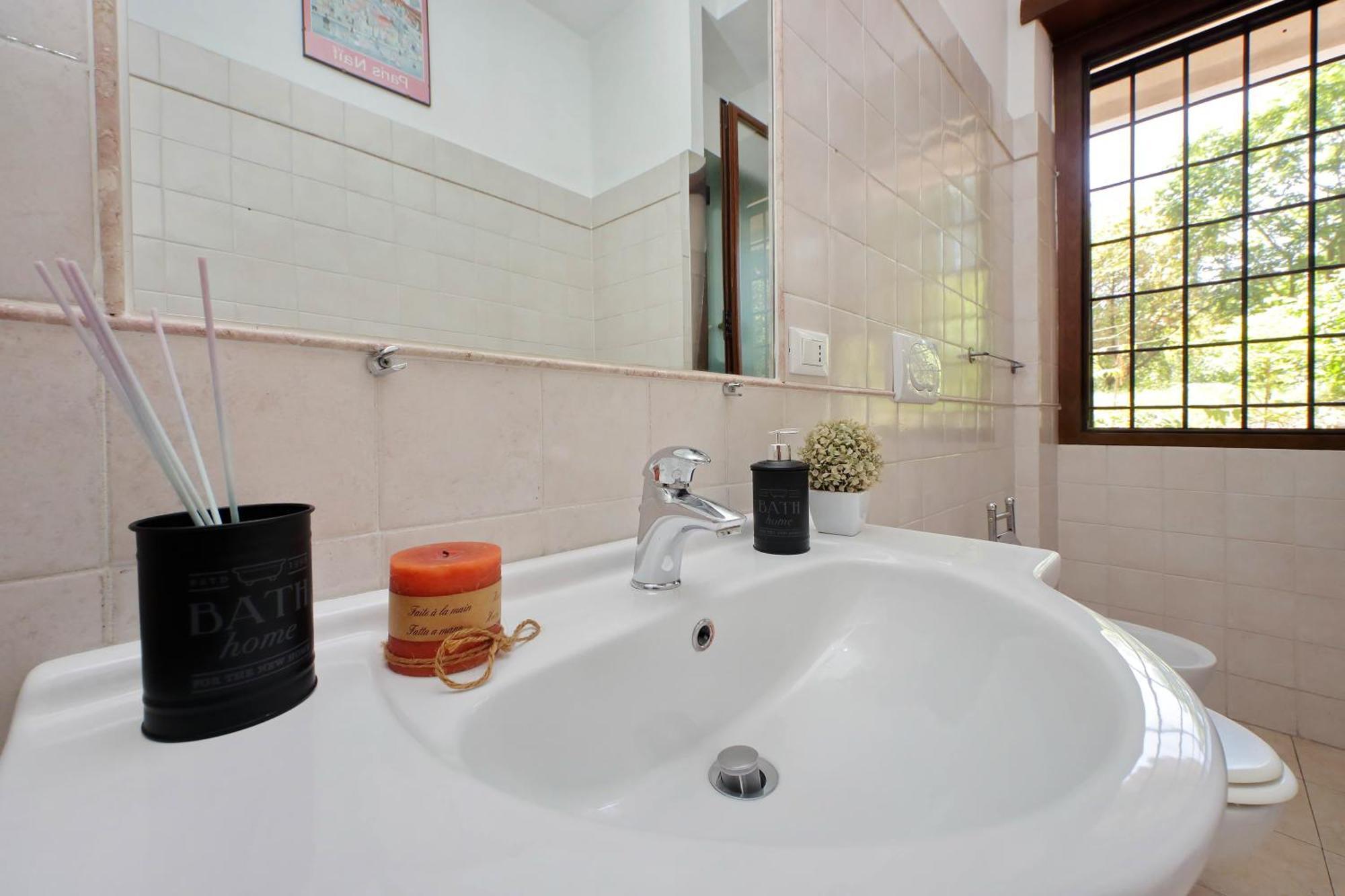 Vatican Flat Cozy With Private Court โรม ภายนอก รูปภาพ
